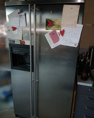 Frigorifero doppia porta Anericano GE