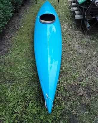 kayak in vetroresina