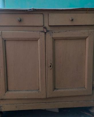 vecchia credenza 