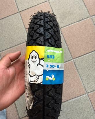 Gomma vespa Michelin s83 3.50 8