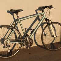 Bicicletta in alluminio Riverside