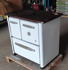 stufa a legna cucina Revisionata completamente 