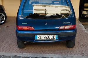 Fiat 600. Auto in buono stato.
