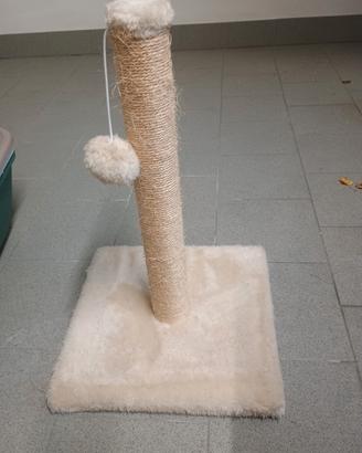 lettiera e tiragraffi 