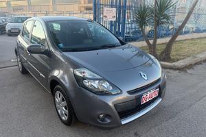 Renault Clio 1.2 benzina 75 cavalli 2012 navigator