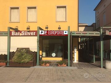 Rivendita Serramenti e Duplicazione Chiavi Bagnolo