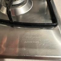 Piano cottura 5 fuochi hotpoint gas