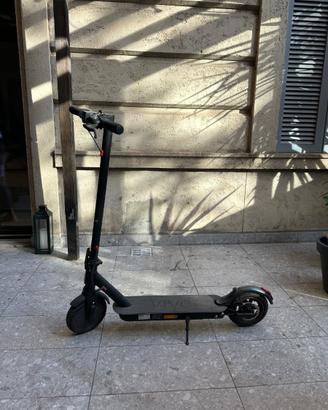 Monopattino elettrico Vivo