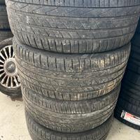 Gomme 255 40 r20