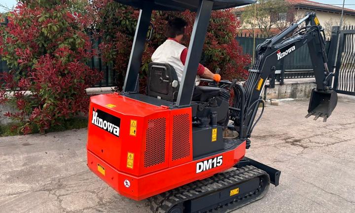 E170 Mini escavatore Hinowa 15 q