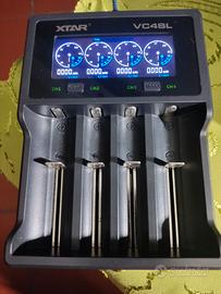 Caricabatterie Xtar VC4SL 