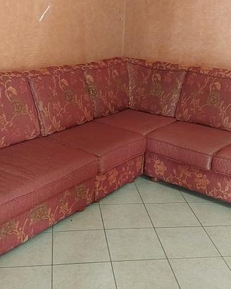 DIVANO A ELLE SDOPPIABILE