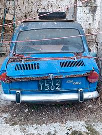 Auto d'epoca FIat 850