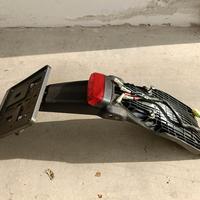 Portatarga originale Triumph 