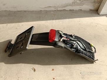 Portatarga originale Triumph 