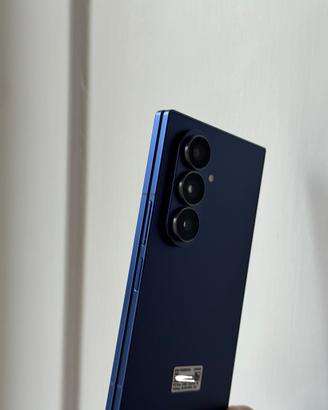 Samsung Galaxy Z Fold 7
