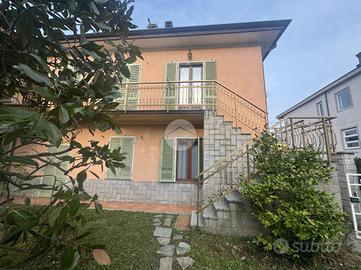 PORZIONE DI BIFAMILIARE A FIANO