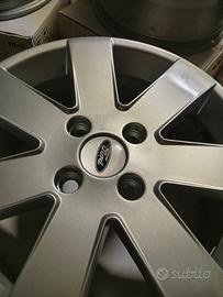 Cerchi in lega "Ford Fiesta"