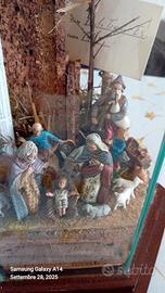 presepe in teca di vetro. 