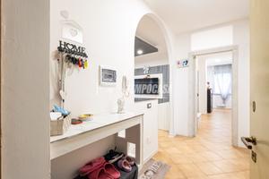 Appartamento a Solaro Via A.ROSMINI 3 locali