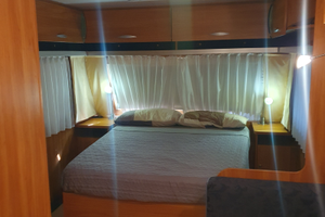 Piazzola Fondi Villaggio 7/9 posti Burstner