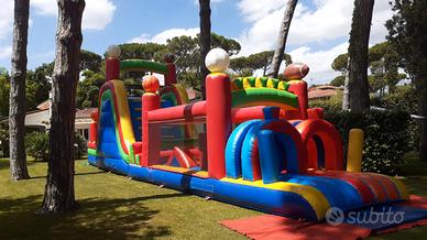 Percorso gioco gonfiabile usato gigante