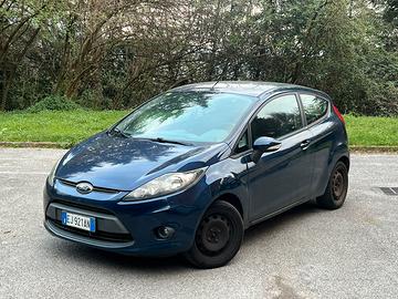 Ford fiesta 1.4 tdci 3p titanium