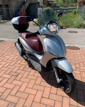 Scooter  Piaggio Beverly 350 Sport Touring