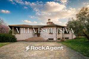 Villa di 340 m² con più di 5 locali e box auto a C
