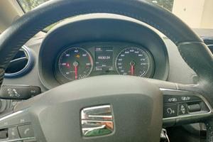 seat Ibiza mod. connect con gancio traino 