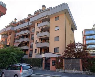 Box / Garage di 20 m² a Milano