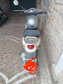 Tolgo liberty piaggio 150 per poco utilizzo