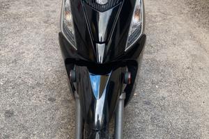 Kymco People 300i GT