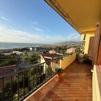 Appartamento vista mare