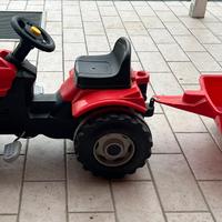 trattore a pedali per bambini con rimorchio smoby