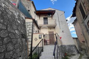 CASA INDIPENDENTE A CASTIGLIONE COSENTINO