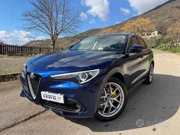 Alfa Romeo Stelvio 2.2 Turbodiesel 210 CV AT8 Q4 T