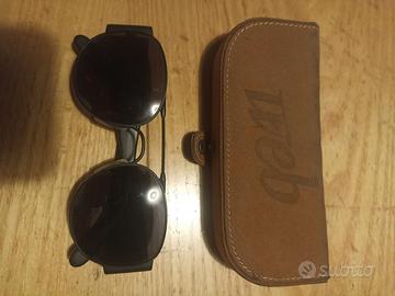 occhiali da sole