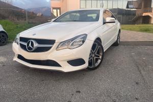 Mercedes Serie E coupè Sport 220 D