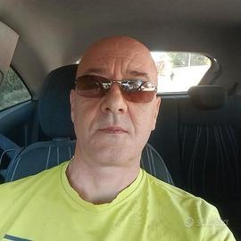 Sicurezza non armata controllo accessi