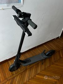 Monopattino xiaomi essential