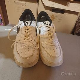 Nike air force one numero 33 anno 2025