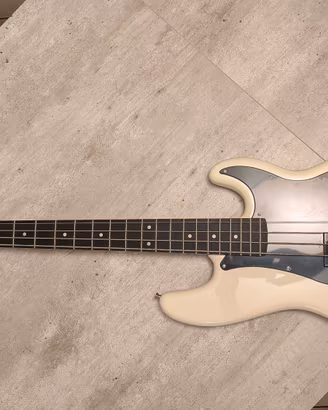 EKO PJ-400 Basso elettrico 4 corde