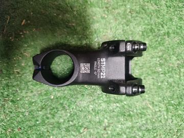 attacco manubrio  60mm