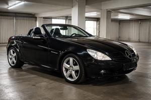 Mercedes slk 350 v6 book service mercedes