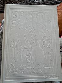 E. Gribaudo Epifania del bianco e teatro della mem