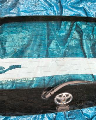 cofano posteriore vetro Toyota Aygo prima serie 