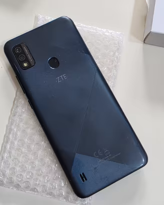 ZTE balde a51 2/32gb android 11 grado B 