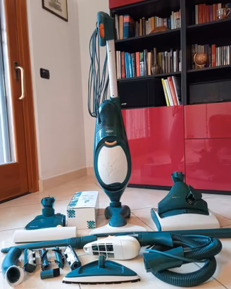 aspirapolvere folletto VK140 completo