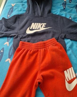 Tuta Nike 5-6 anni